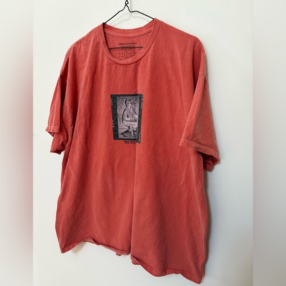 NWOT Urban Outfitters Bill Bernstein New York Photo Graphic Tee Size Large - Picture 10 of 13